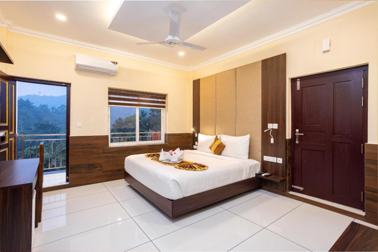 Star Emirates Luxury Resort And Spa, Munnar Anachal Exterior photo