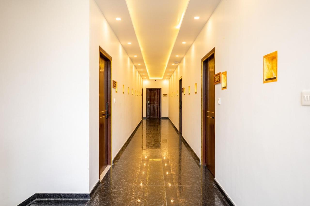 Star Emirates Luxury Resort And Spa, Munnar Anachal Exterior photo