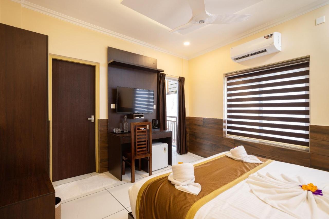 Star Emirates Luxury Resort And Spa, Munnar Anachal Exterior photo