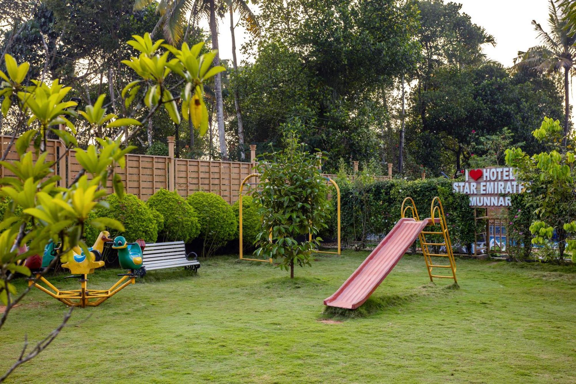 Star Emirates Luxury Resort And Spa, Munnar Anachal Exterior photo