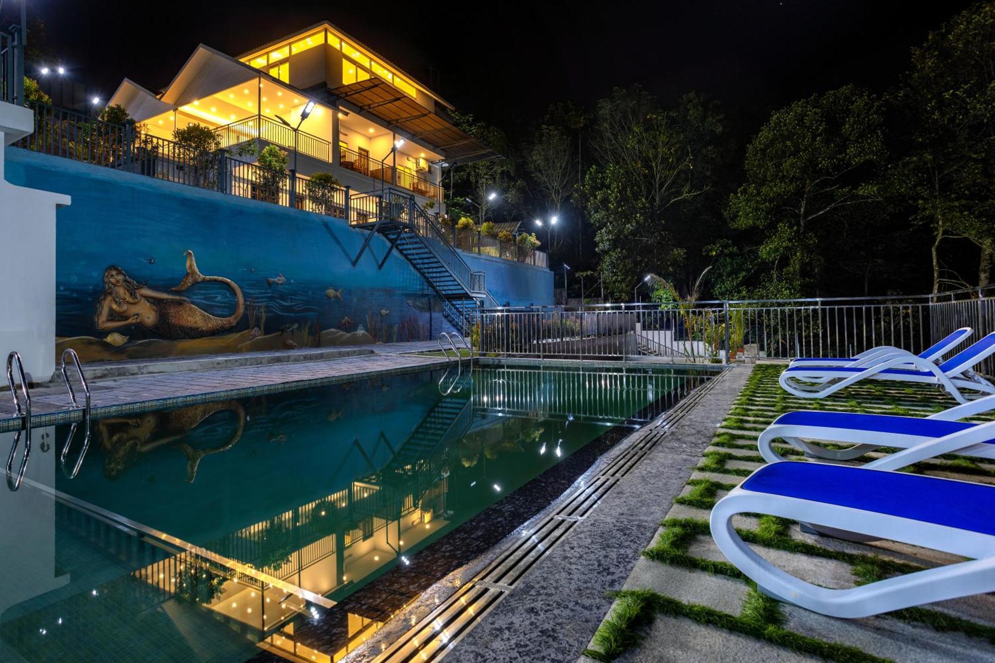 Star Emirates Luxury Resort And Spa, Munnar Anachal Exterior photo